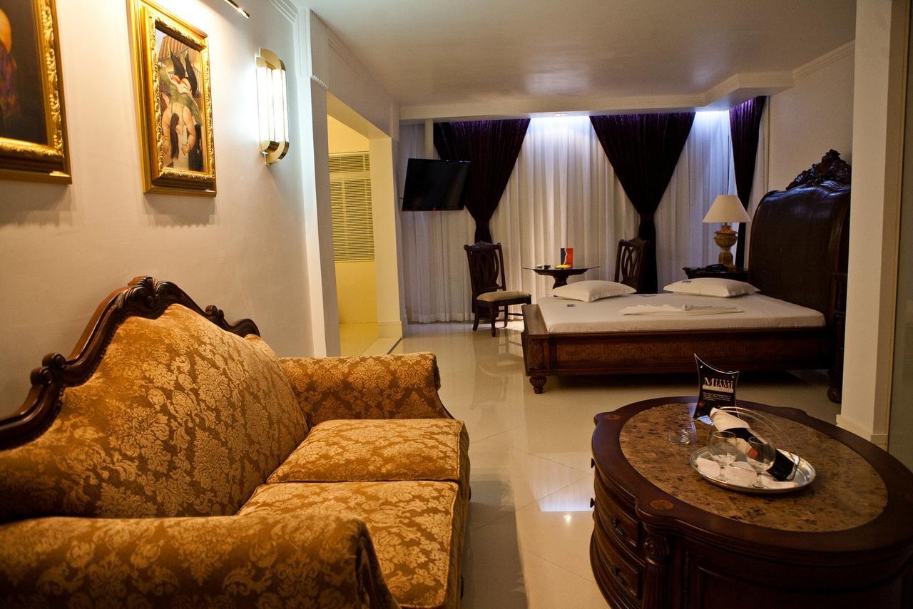 Miami Motel (Adults Only) Pindamonhangaba Zewnętrze zdjęcie